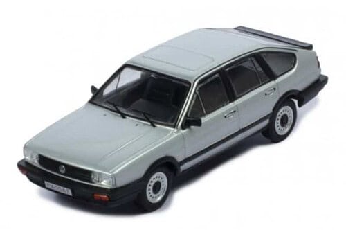 Ixo VW Passat B2 Silver IXOCLC425N