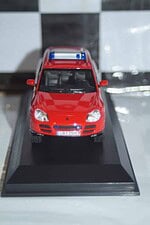 Norev Porsche Cayenne V6 Pompier Red Fire Car 1:43 Diecast