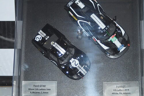 Ixo Ford GT 2 car set LeMans 1966 and 1919 Ecoboost 3.5L Ref FGT-43002 1:43 SET-2