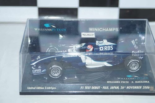 Minichamps Williams-Toyota FW28 F1 Test Debut  K.Nakajima 400 060135 in 1:43