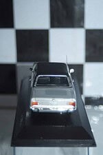 Minichamps opel commodore silver 1970 1:43 scale 430 046162