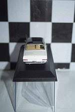 Minichamps opel / vauxhall rekord a red 1962 430 041022