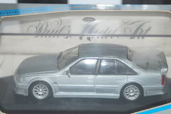 Minichamps opel omega evolution 500 red in 1:43 (wrong box)