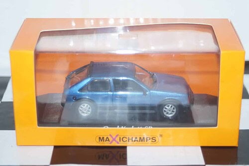 Maxichamps opel kadett sr astra mk1 1982 blue  1:43 940 044120
