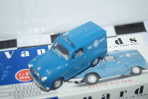 Vanguards austin a35 rac van  1/43 diecast va17000
