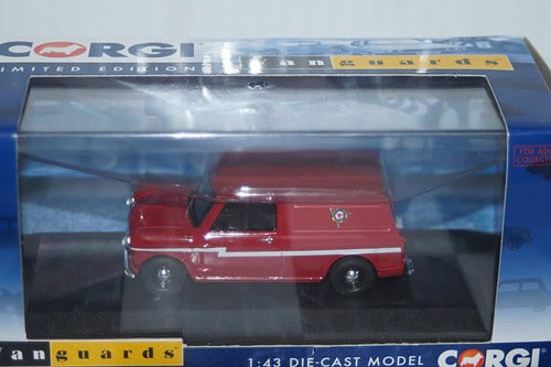 Corgi vanguards morris minor traveller blue ref va01011