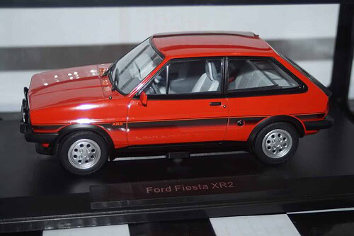 Norev ford fiesta xr2 1981 red 1:18 scale 182741 spares or repair