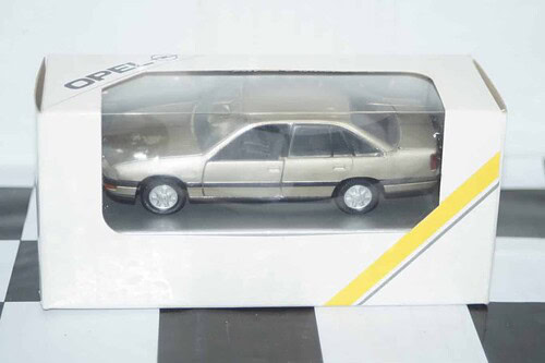 Gama opel vauxhall senator silver in 1:43 scale