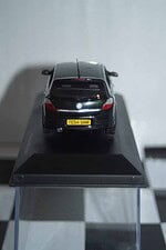 Vanguards vauxhall astra green va09401 1:43 scale