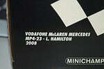 Minichamps mclaren mercedes mp4-28 j.button f1 2013 530 131805 1:18